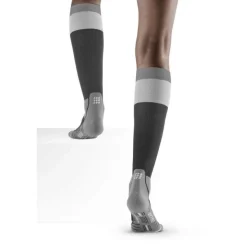 Damskie skarpety kompresyjne trekkingowe CEP z wełną Hiking Light Merino wysokie czarne