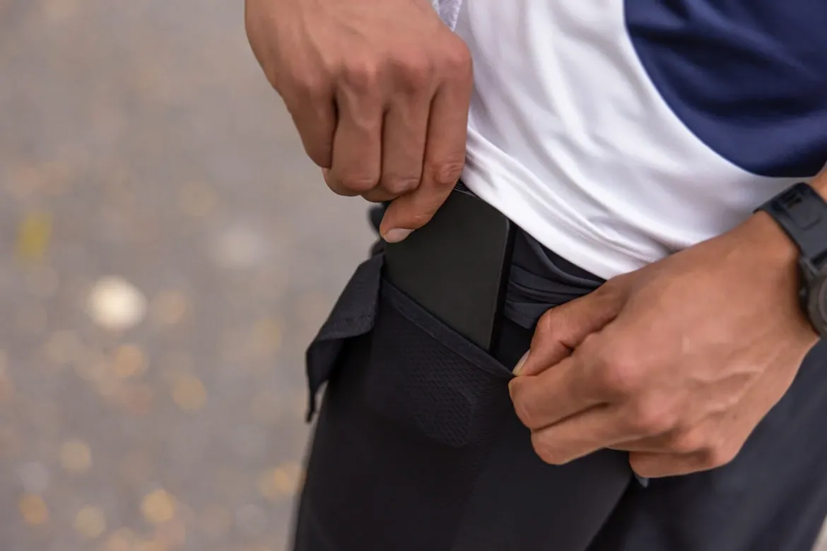 Męskie krótkie spodenki sportowe 2w1 czarne CEP The Run