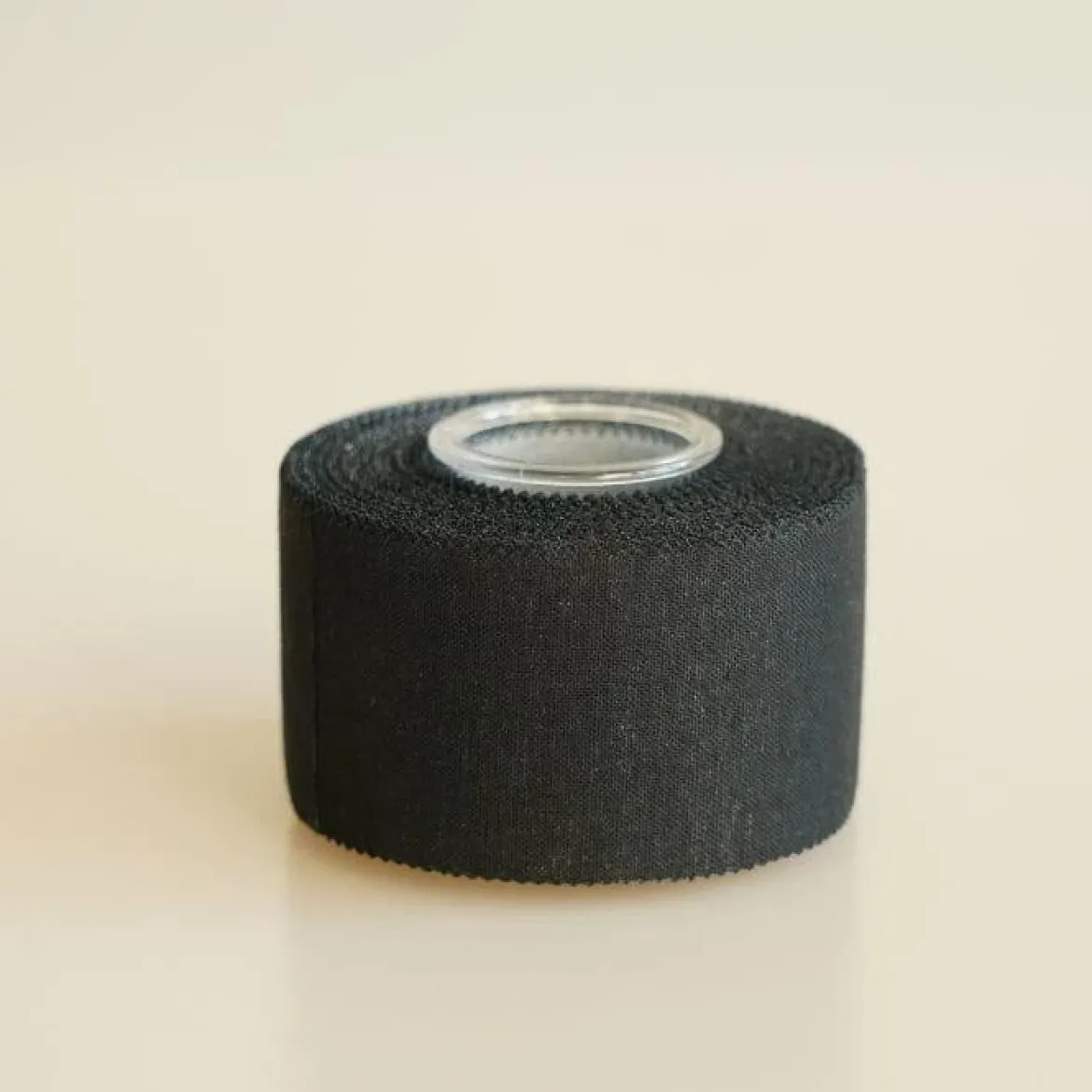 SportTapebawełniana, oddychająca taśma sztywna 3,75 cm x 10 m czarna