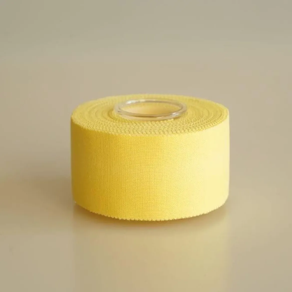 SportTapebawełniana, oddychająca taśma sztywna 3,75 cm x 10 m żółta